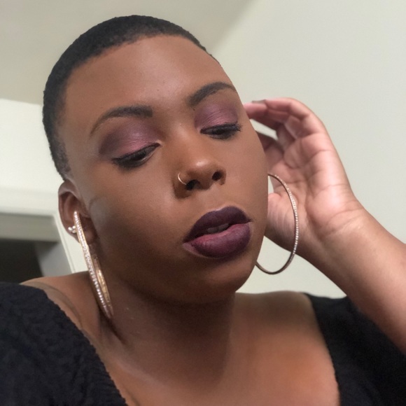 Meet your Posher, Maya - Picture 1 of 1